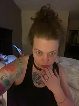 yesonee – webcam model profile photo Image 10