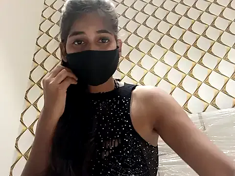 Lalitha-1995 – webcam model profile photo Image 9