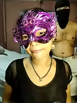 mc-Olivia – webcam model profile photo Image 8