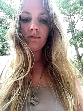 masqueradeporn – webcam model profile photo Image 3