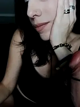 jAsMinE678 – webcam model profile photo Image 9