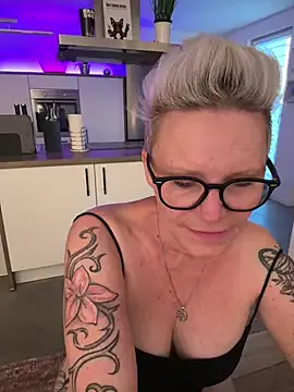 German_Milf Image 19
