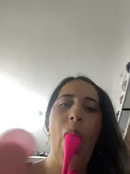 linjianvhai – webcam model profile photo Image 15