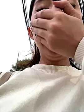 miamellycious – webcam model profile photo Image 10