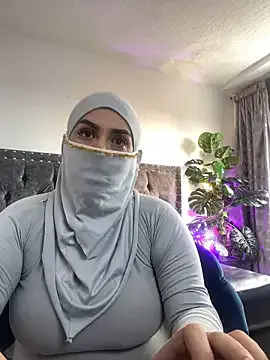 Juanita-Diaz – webcam model profile photo Image 14