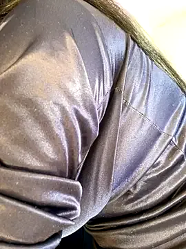 Juanita-Diaz – webcam model profile photo Image 17