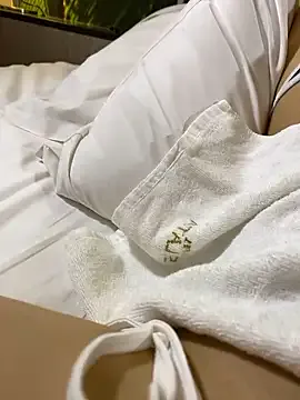 Baby_asha – webcam model profile photo Image 3