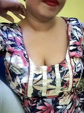 ceceliapidcock – webcam model profile photo Image 6