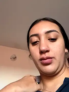 -SweetDi- – webcam model profile photo Image 18