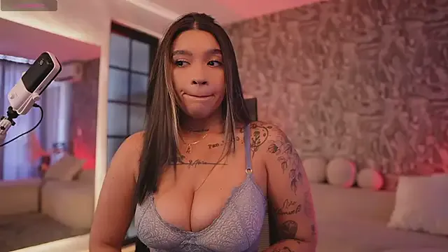 BlaizeyBBy – webcam model profile photo Image 12