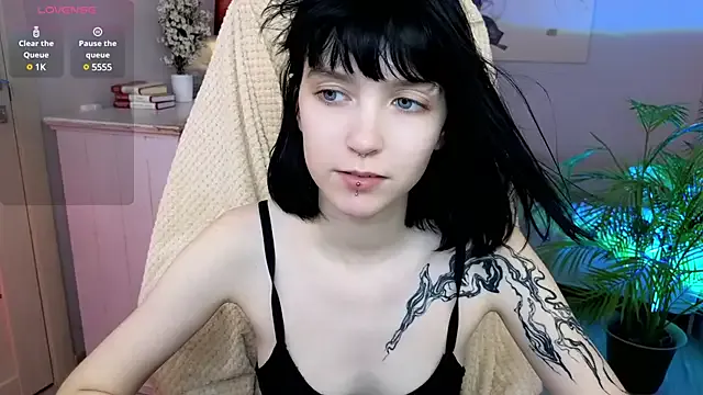 Micky_Muffin – webcam model profile photo Image 5