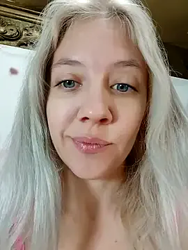 oh_nina – webcam model profile photo Image 17