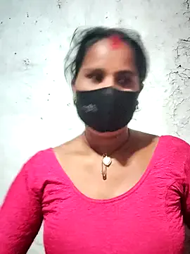 LiliBanger – webcam model profile photo Image 14