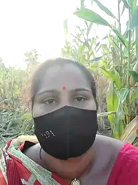 LiliBanger – webcam model profile photo Image 17