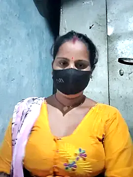 LiliBanger – webcam model profile photo Image 6