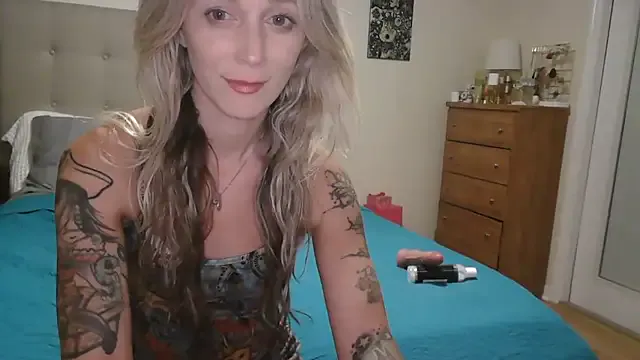 Heyitsmee33 Image 17