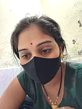 Hi_Radhika Image 5