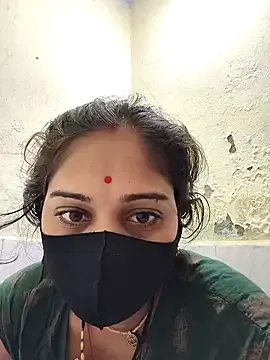 Hi_Radhika Image 6