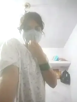 Bad_Girl_Sakura – webcam model profile photo Image 3