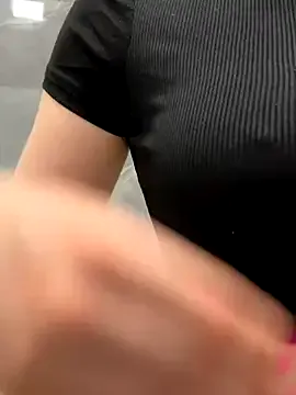 Yatiksha_Beby – webcam model profile photo Image 11