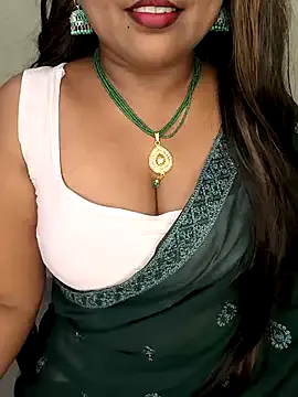 sweetieme – webcam model profile photo Image 15