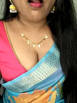 sweetieme – webcam model profile photo Image 7