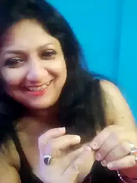 korinaluvv – webcam model profile photo Image 5