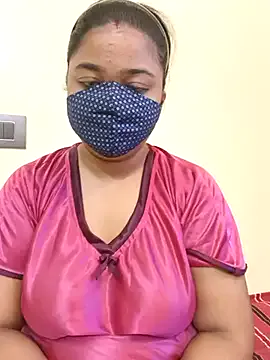 monika_reed1 – webcam model profile photo Image 6