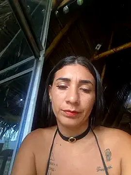 yesonee – webcam model profile photo Image 9