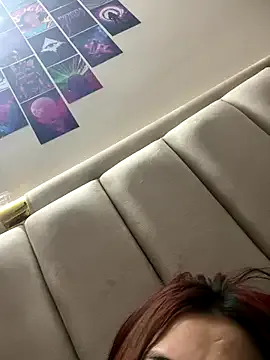 DIANITA_1988 – webcam model profile photo Image 18