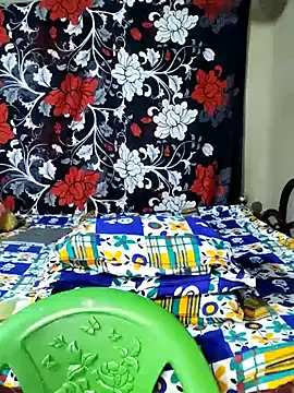 Cute-Simmi69 – webcam model profile photo Image 9