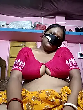 desitease – webcam model profile photo Image 3