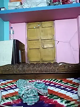 desitease – webcam model profile photo Image 9