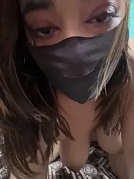 Horny_pratiksha – webcam model profile photo Image 4