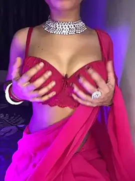 ellebby7 – webcam model profile photo Image 4