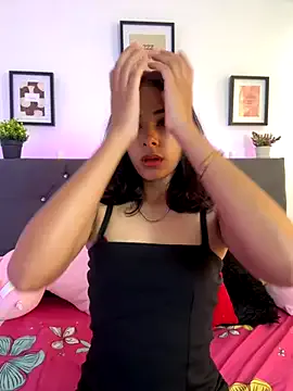 ceceliapidcock – webcam model profile photo Image 4