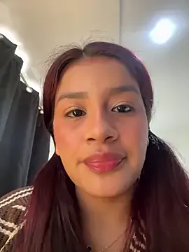 myc_hot – webcam model profile photo Image 3