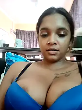 Sal_ma9 – webcam model profile photo Image 17