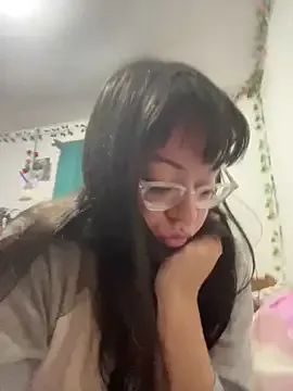 Priya_Thakur-india – webcam model profile photo Image 2