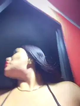 queen_kitty1818 – webcam model profile photo Image 2