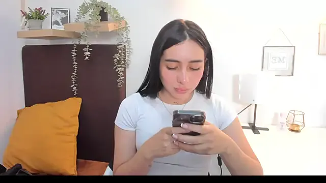 isabella_jade – webcam model profile photo