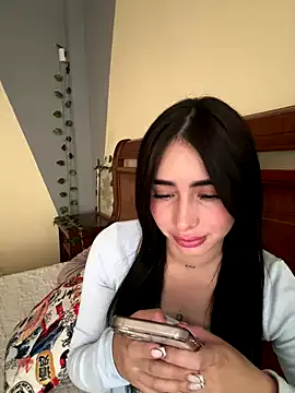 Almmaxxxx – webcam model profile photo Image 16