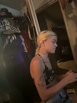 sexychutxxx7 – webcam model profile photo Image 7