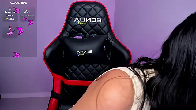 cute00kiara – webcam model profile photo Image 8