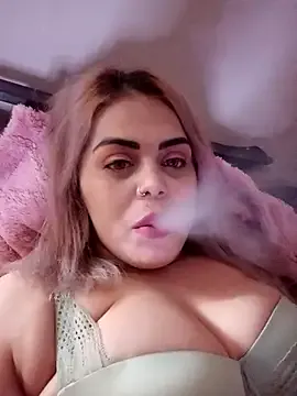 mc-Olivia – webcam model profile photo Image 16