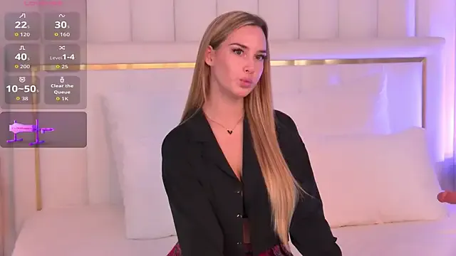 Family02 – webcam model profile photo Image 10