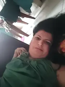 JayJayPink – webcam model profile photo Image 14