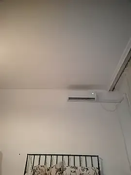 kimkatyrides – webcam model profile photo Image 5