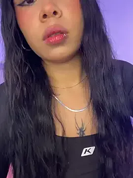 lubovtelom – webcam model profile photo Image 8