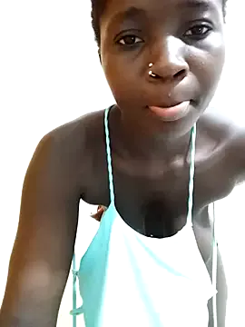 roouse – webcam model profile photo Image 8